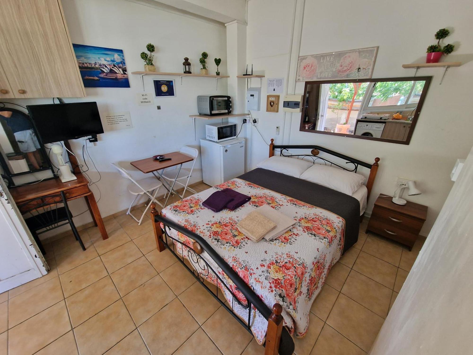 Nicosia Rooms Studios 部屋 写真